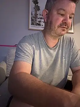 chubbylittlesecret online show from March 19, 2026, 12:20 pm