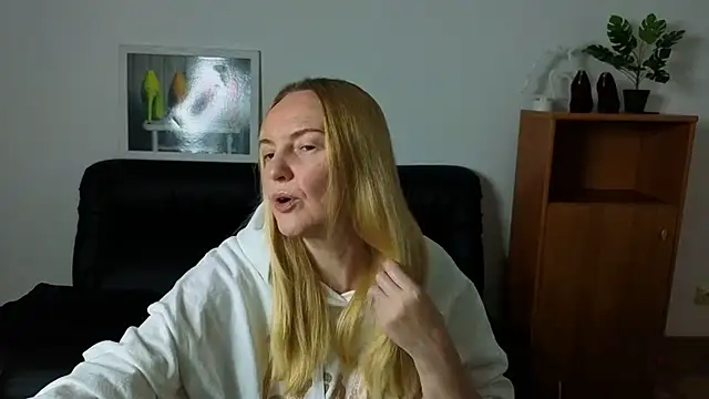 Bella soulmate online show from July 11, 2026, 5:32 am