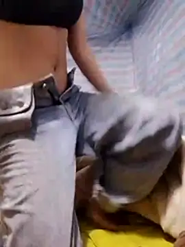 Lala-labu online show from April 15, 2026, 11:38 pm