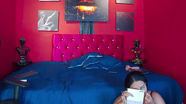 Snapshot of Luna_Dante_fox chatting on March 22, 2026, 3:26 pm Luna Dante fox online show from March 22, 2026, 3:26 pm