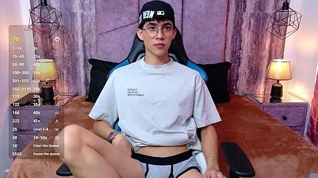 AronTawers online show from July 16, 2026, 7:31 pm