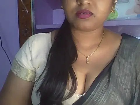 Snapshot of Tamil_Kuttyma chatting on June 21, 2026, 4:31 pm Tamil Kuttyma online show from June 21, 2026, 4:31 pm