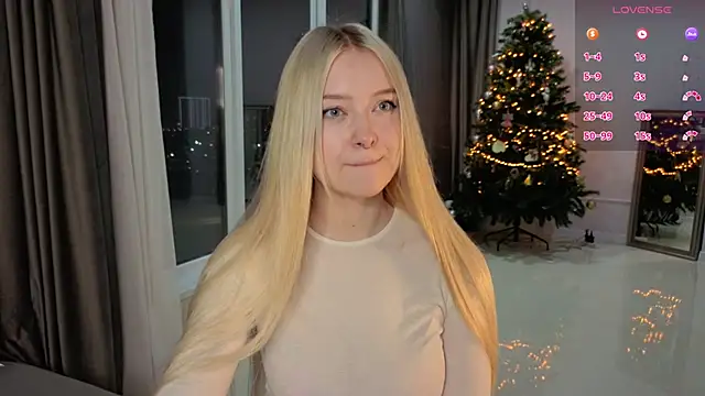 ChristinBland online show from March 4, 2026, 9:32 pm