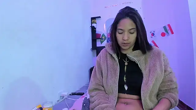 sapphire brown20 online show from June 26, 2026, 10:36 pm