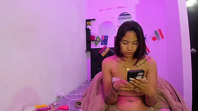 sapphire brown20 online show from July 2, 2026, 11:55 pm