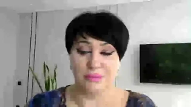 Kleotempt online show from April 4, 2026, 12:02 pm