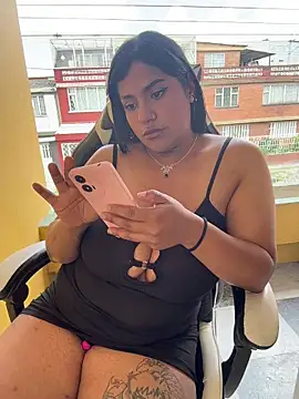 Nahomy firee online show from March 7, 2026, 5:54 pm