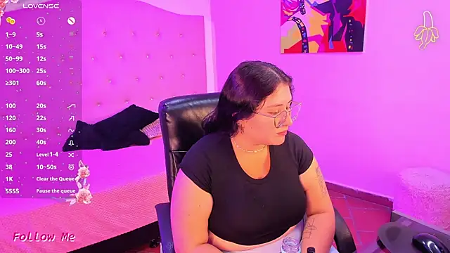 sienna cavalli online show from April 8, 2026, 1:00 pm