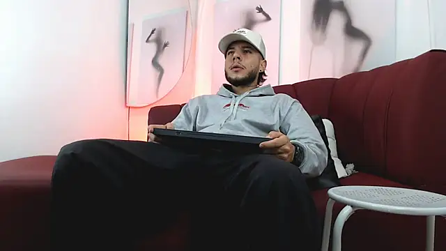 luxesmith online show from February 27, 2026, 2:33 am