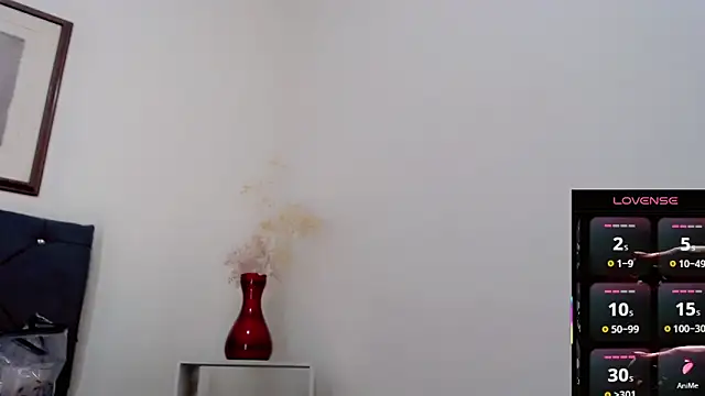 Emma Boms online show from March 14, 2026, 3:23 am