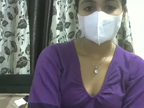 Snapshot of keyswee chatting on January 2, 2025, 5:39 pm keyswee online show from January 2, 2025, 5:39 pm