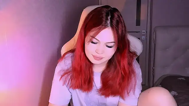 Snapshot of CrazyNextDoorGirl chatting on March 22, 2026, 4:54 pm CrazyNextDoorGirl online show from March 22, 2026, 4:54 pm