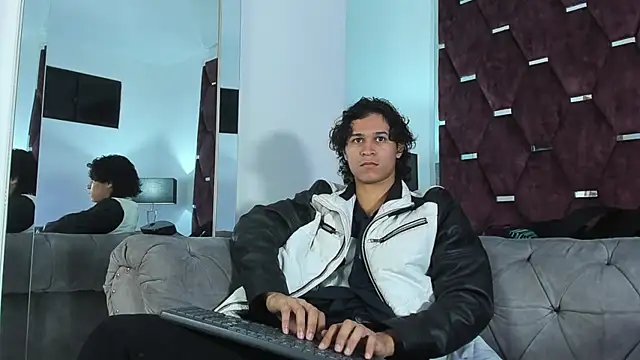 TonyBenedetti online show from March 29, 2026, 7:25 pm