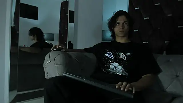 TonyBenedetti online show from April 4, 2026, 8:17 pm