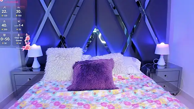 Snapshot of LyaDurand chatting on March 13, 2026, 3:13 am LyaDurand online show from March 13, 2026, 3:13 am