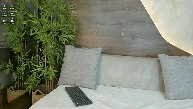 Snapshot of Naomi_Rex chatting on March 16, 2026, 7:51 pm Naomi Rex online show from March 16, 2026, 7:51 pm