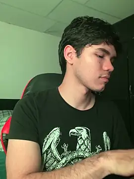 Camii pink online show from March 1, 2026, 6:54 pm