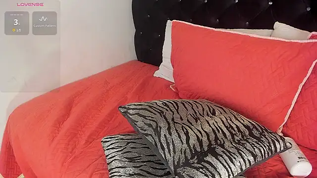 Chloe rose 1 online show from February 25, 2026, 12:20 am