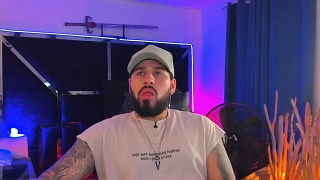 ostin-big21 online show from April 10, 2026, 2:00 pm