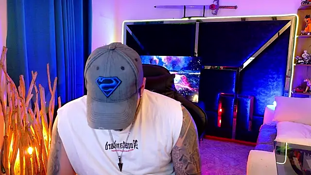 ostin-big21 online show from April 14, 2026, 2:34 pm