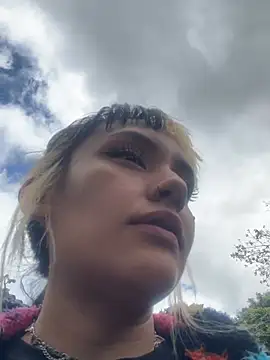 Sara 92 online show from July 15, 2026, 6:46 pm