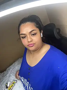 NathashaDreams online show from February 26, 2026, 1:04 am