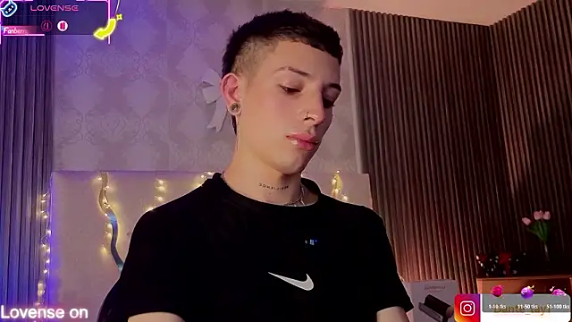 Snapshot of Dante_tay1 chatting on March 3, 2026, 10:04 pm Dante tay1 online show from March 3, 2026, 10:04 pm