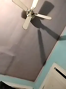 Pinkchocolatebbw online show from March 26, 2026, 1:55 am