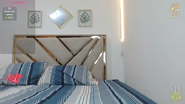 oliver   saint online show from April 10, 2026, 11:09 pm