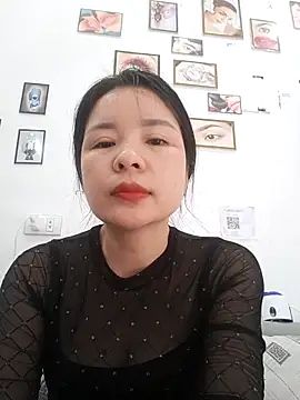 Ivy Trix2 online show from March 3, 2026, 3:01 am