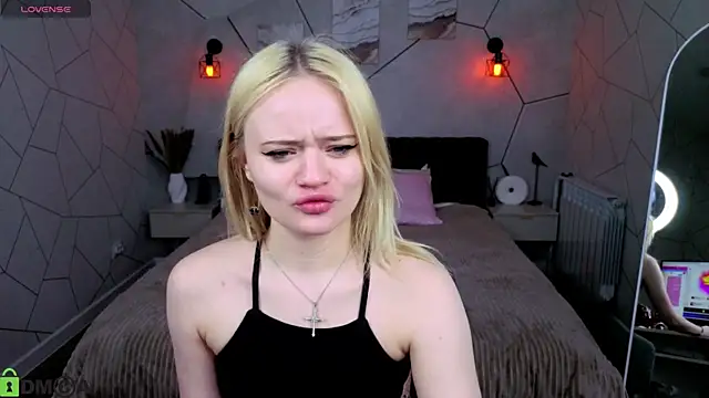 Tessa Ashe online show from April 3, 2026, 9:18 am