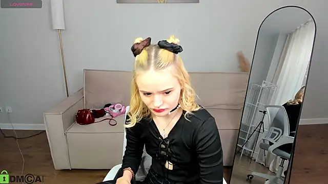 Tessa Ashe online show from April 13, 2026, 9:37 am