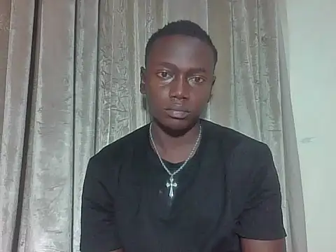 Snapshot of darkerberryguy chatting on March 5, 2026, 4:52 am darkerberryguy online show from March 5, 2026, 4:52 am