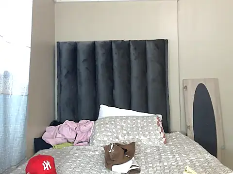 Snapshot of LexyDiana chatting on March 4, 2026, 6:08 am LexyDiana online show from March 4, 2026, 6:08 am