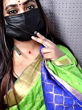 Cutie Nila online show from April 16, 2026, 5:30 am