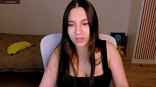 Ari Grend online show from May 21, 2026, 9:33 pm