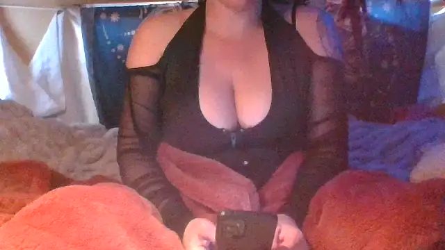 Snapshot of desbayana chatting on February 28, 2026, 5:03 pm desbayana online show from February 28, 2026, 5:03 pm