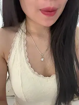 Snapshot of Tinn_tin chatting on June 18, 2026, 8:58 am Tinn tin online show from June 18, 2026, 8:58 am