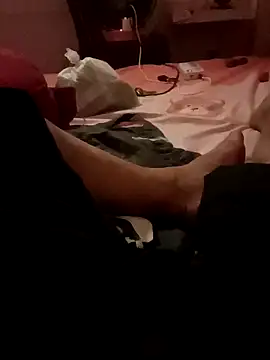 Snapshot of boythichlo99 chatting on February 27, 2026, 4:29 pm boythichlo99 online show from February 27, 2026, 4:29 pm