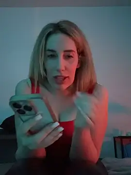 JuliaPrivat online show from March 1, 2026, 10:56 pm