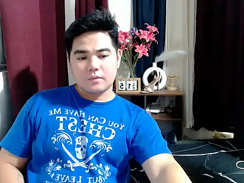 Snapshot of Bigdaddybear888 chatting on May 15, 2026, 4:47 pm Bigdaddybear888 online show from May 15, 2026, 4:47 pm
