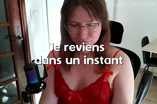 Snapshot of Jessica_hotTime chatting on April 8, 2026, 4:18 pm Jessica hotTime online show from April 8, 2026, 4:18 pm