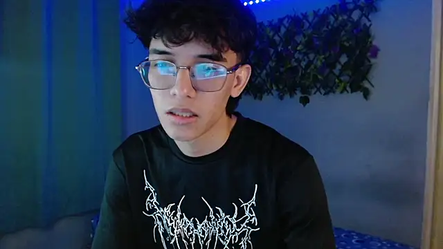 noah millerx online show from April 9, 2026, 4:34 am