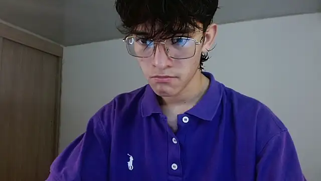 noah millerx online show from June 20, 2026, 8:11 pm