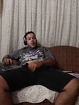 UrsoBissexualPauGrosso online show from April 5, 2026, 12:52 am