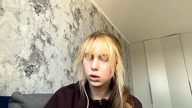 ShariLappas online show from March 16, 2026, 1:04 pm