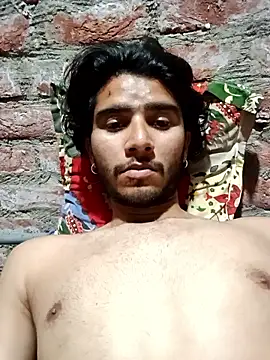 Snapshot of CoralN chatting on March 3, 2026, 1:17 pm CoralN online show from March 3, 2026, 1:17 pm