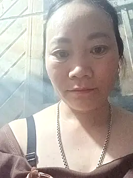 Snapshot of Lindxx-hot chatting on March 18, 2026, 9:51 pm Lindxx-hot online show from March 18, 2026, 9:51 pm