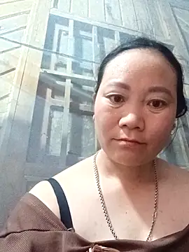 Snapshot of Lindxx-hot chatting on March 25, 2026, 10:49 pm Lindxx-hot online show from March 25, 2026, 10:49 pm