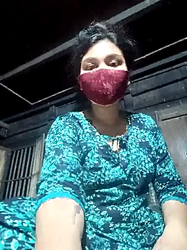Snapshot of SumonaMoni chatting on May 10, 2026, 4:01 pm SumonaMoni online show from May 10, 2026, 4:01 pm